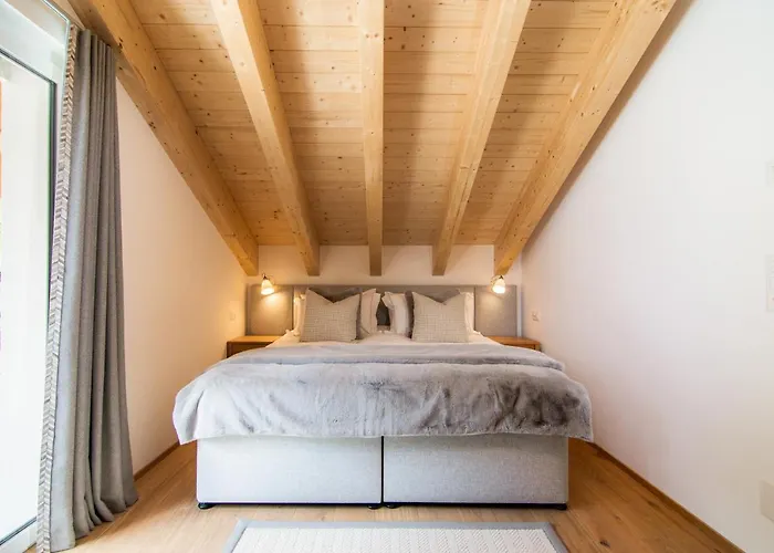 Britannia Penthouse 公寓 萨斯费